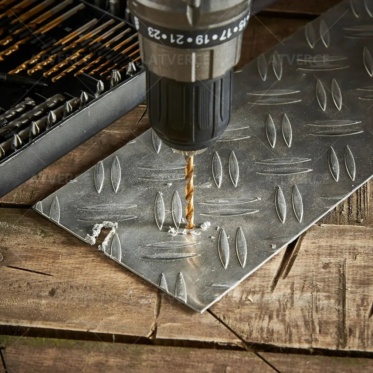 Juego de 100 Brocas HSS – Madera, Metal y Mampostería con Estuche Organizador